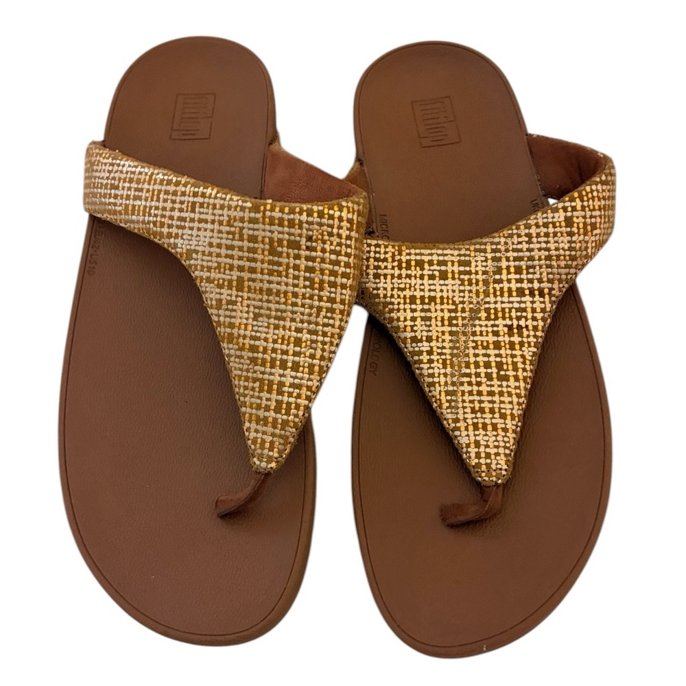 Fitflop | Lottie chain print in baked yellow wedge flip flop sandals - Picture 3 of 10